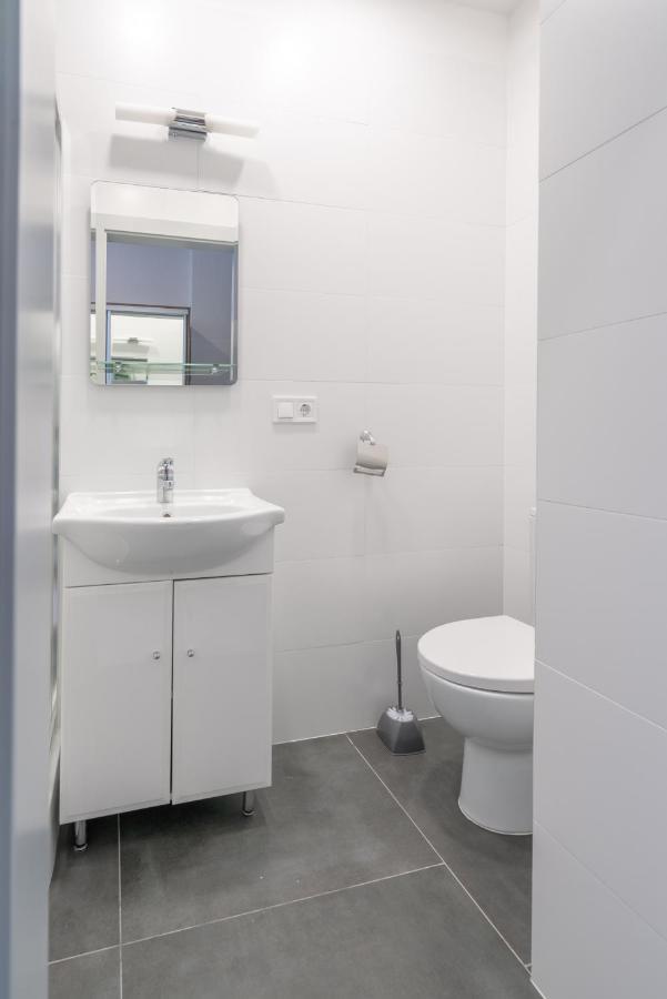Centra Expresis Apartment Riga Ngoại thất bức ảnh