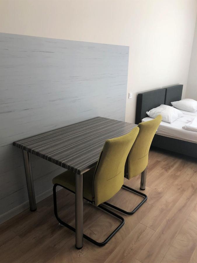 Centra Expresis Apartment Riga Ngoại thất bức ảnh
