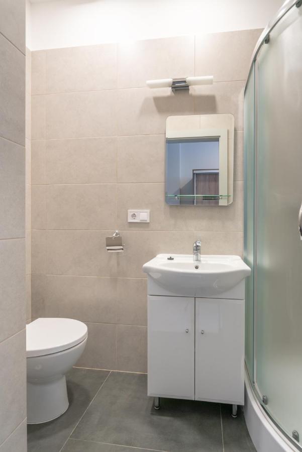 Centra Expresis Apartment Riga Ngoại thất bức ảnh