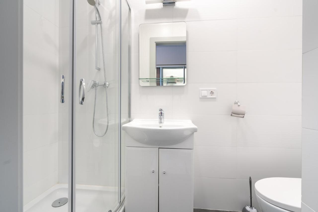Centra Expresis Apartment Riga Ngoại thất bức ảnh